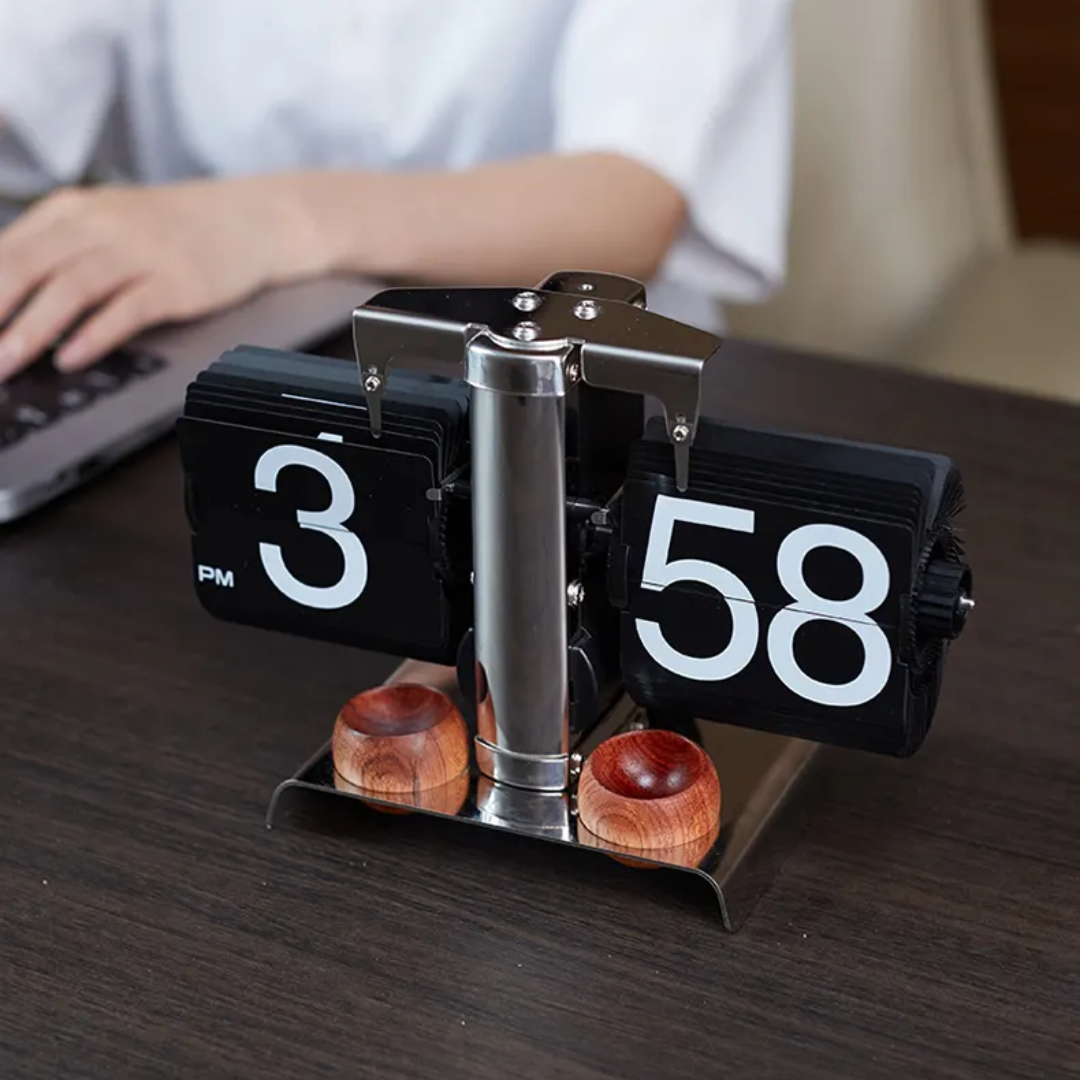 CARDEN - Retro Collection Analog Clock